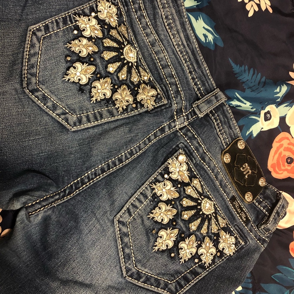 Size 29 straight leg miss me jeans
